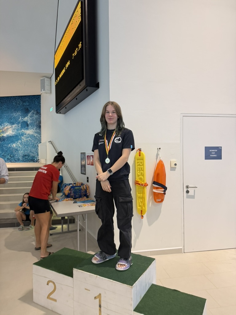 4F069AAD-DD9E-4B7F-AAAA-0357E09855E4_1_105_c